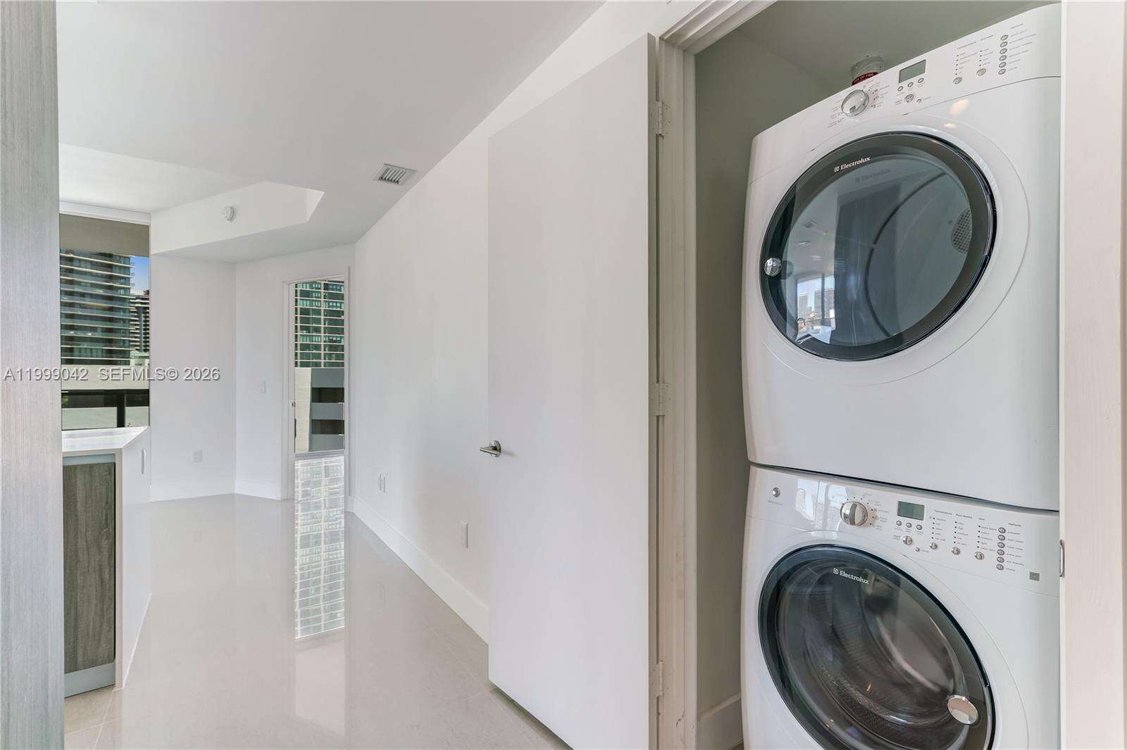 Biscayne Beach at 2900 7 Ave, Miami, FL 33137 - For Rent photo 16
