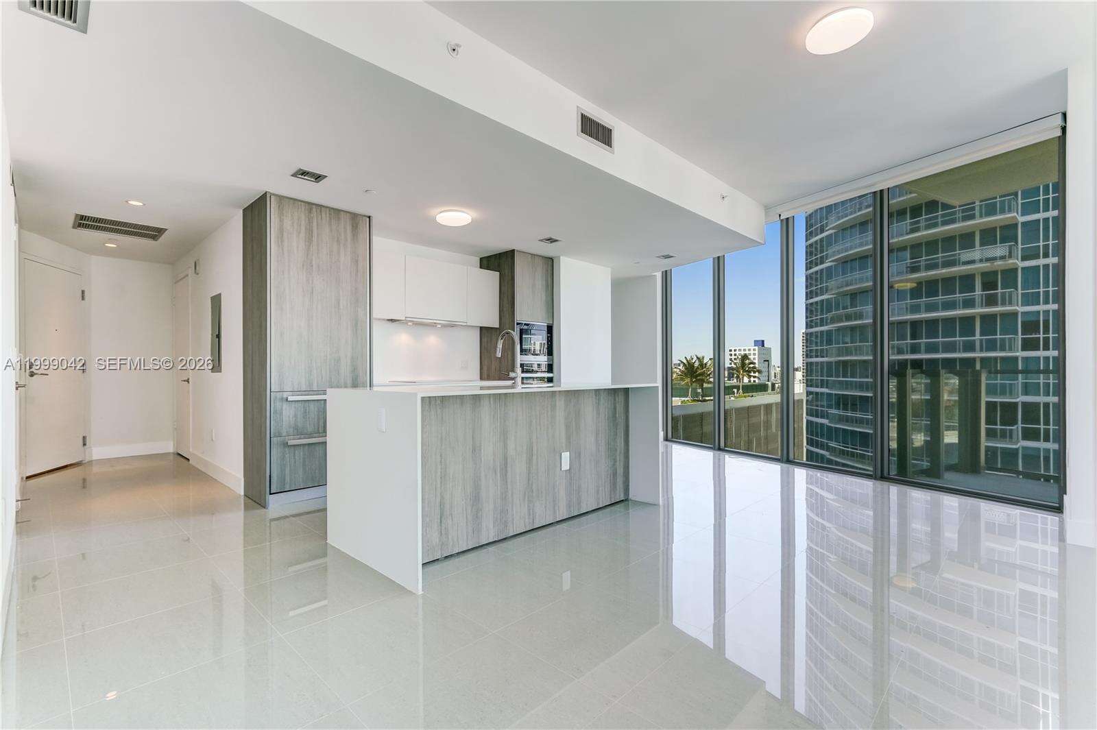 Biscayne Beach at 2900 7 Ave, Miami, FL 33137 - For Rent photo 3