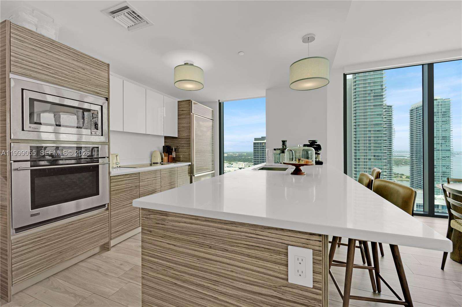 Icon Bay at 460 28 St, Miami, FL 33137 - For Rent photo 1