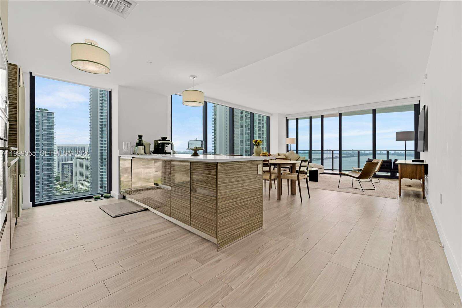 Icon Bay at 460 28 St, Miami, FL 33137 - For Rent photo 2