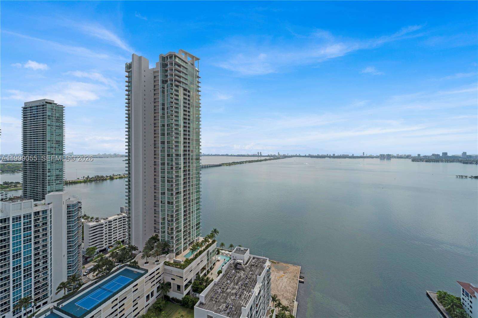 Icon Bay at 460 28 St, Miami, FL 33137 - For Rent photo 10