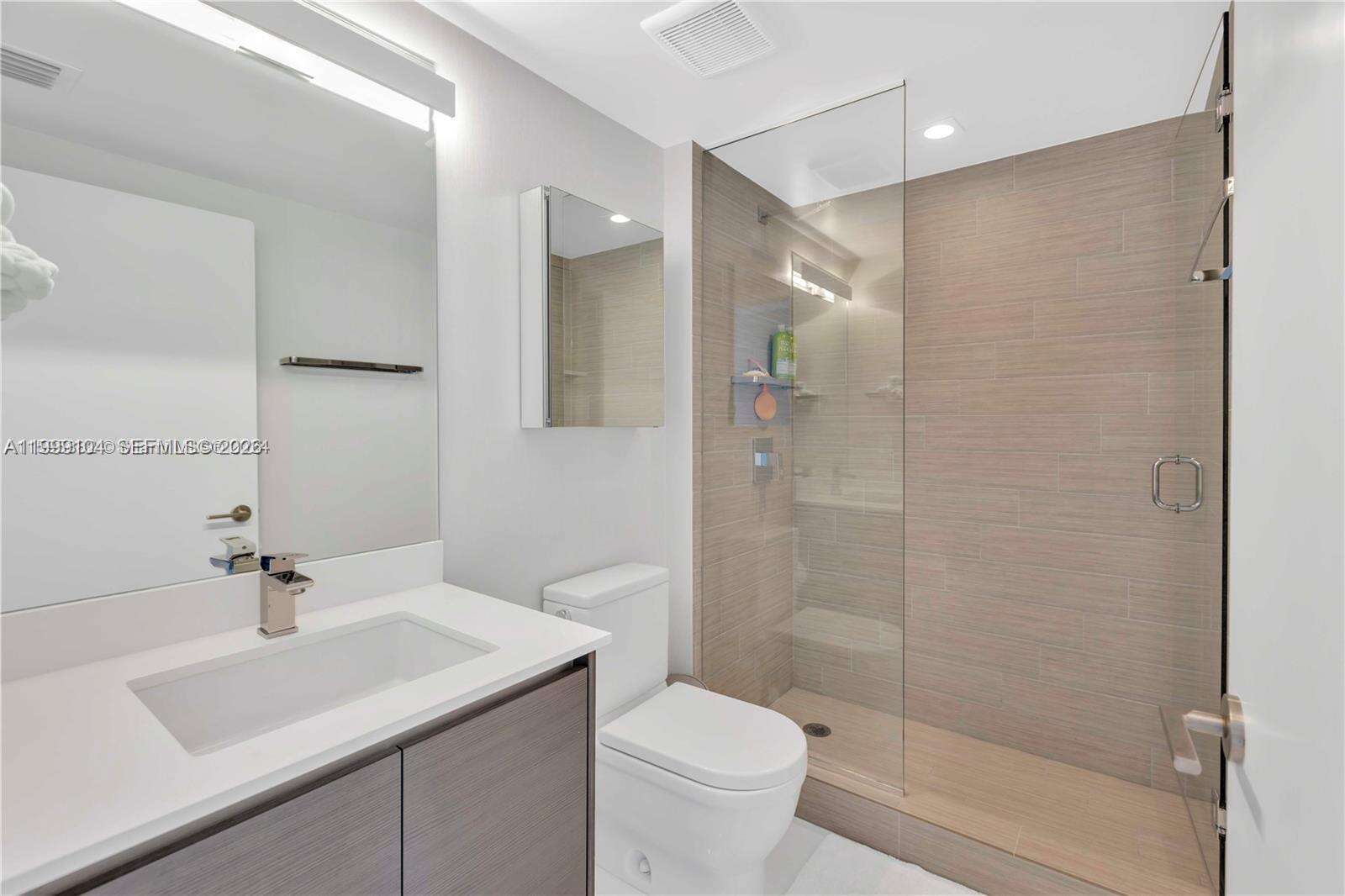 Parque Towers at 300 Sunny Isles Blvd, Sunny Isles Beach, FL 33160 - For Rent photo 27
