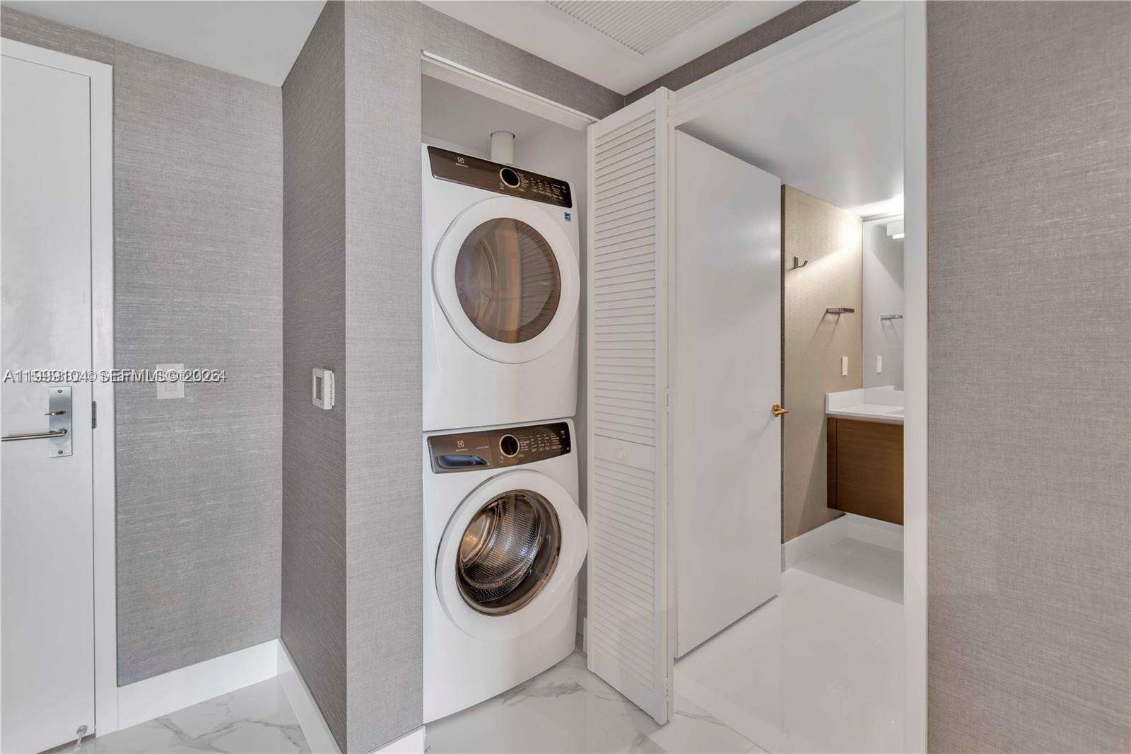 Parque Towers at 300 Sunny Isles Blvd, Sunny Isles Beach, FL 33160 - For Rent photo 35