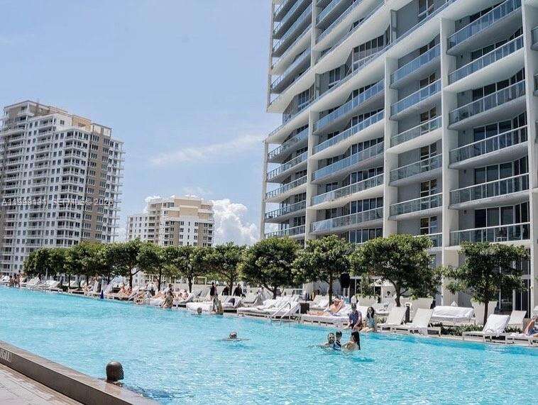 Icon Brickell 1 at 475 Brickell Ave, Miami, FL 33131 - For Rent photo 18