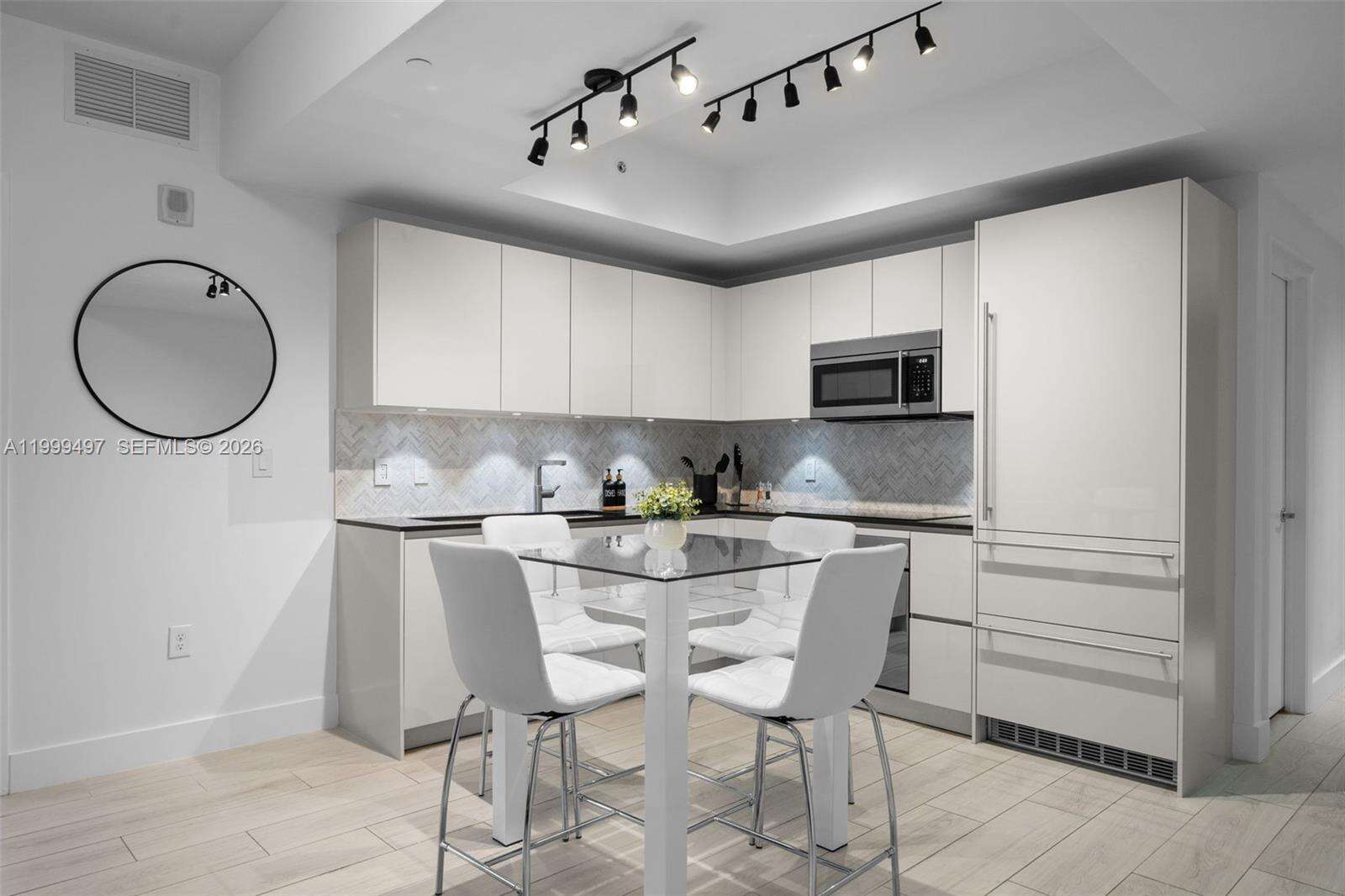 1010 Brickell at 1010 Brickell Ave, Miami, FL 33131 - For Rent photo 18
