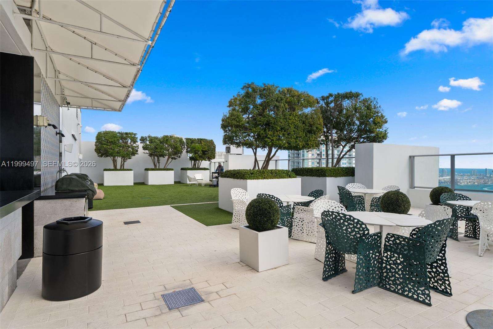 1010 Brickell at 1010 Brickell Ave, Miami, FL 33131 - For Rent photo 29