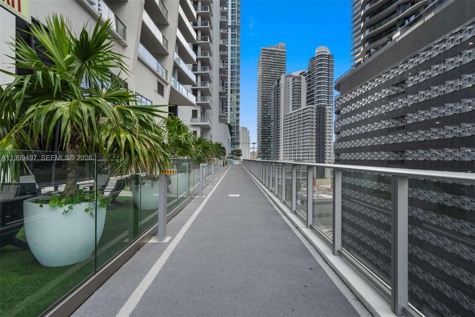 1010 Brickell at 1010 Brickell Ave, Miami, FL 33131 - For Rent photo 55