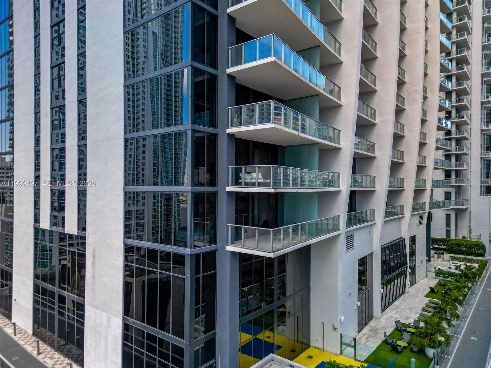 1010 Brickell at 1010 Brickell Ave, Miami, FL 33131 - For Rent photo 62