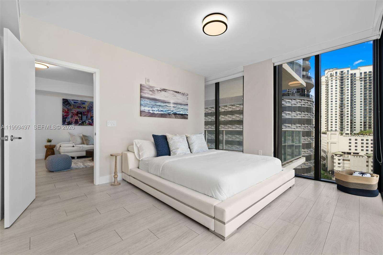 1010 Brickell at 1010 Brickell Ave, Miami, FL 33131 - For Rent photo 10