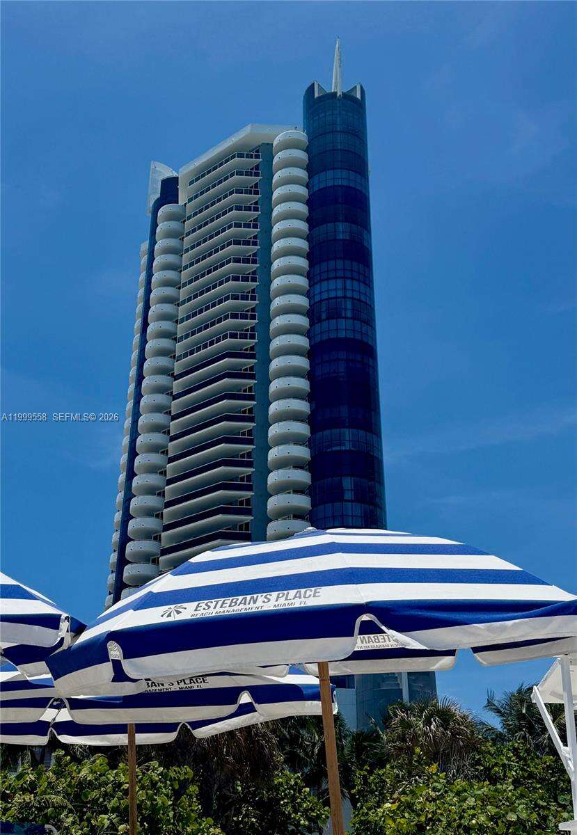 La Gorce Palace at 6301 Collins Ave, Miami Beach, FL 33141 - For Rent photo 32
