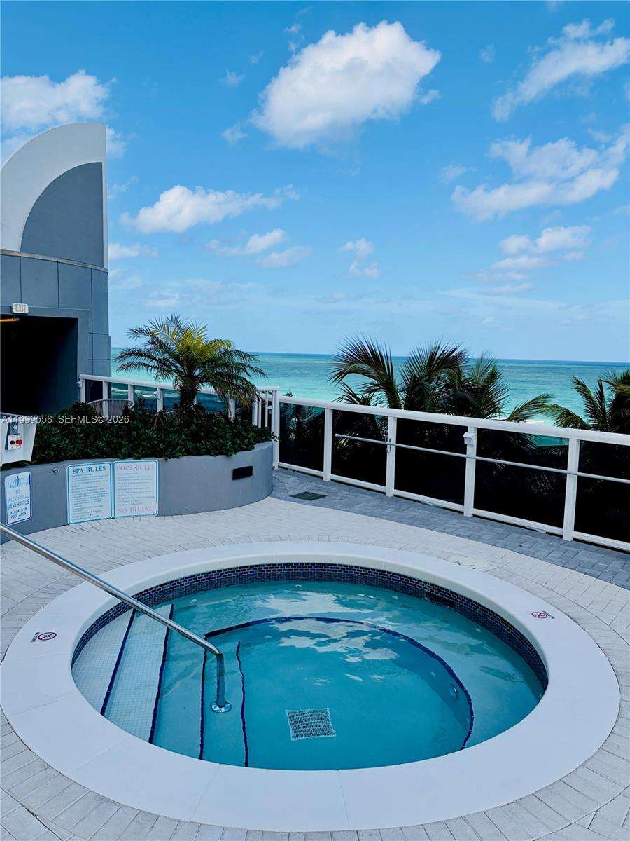 La Gorce Palace at 6301 Collins Ave, Miami Beach, FL 33141 - For Rent photo 36