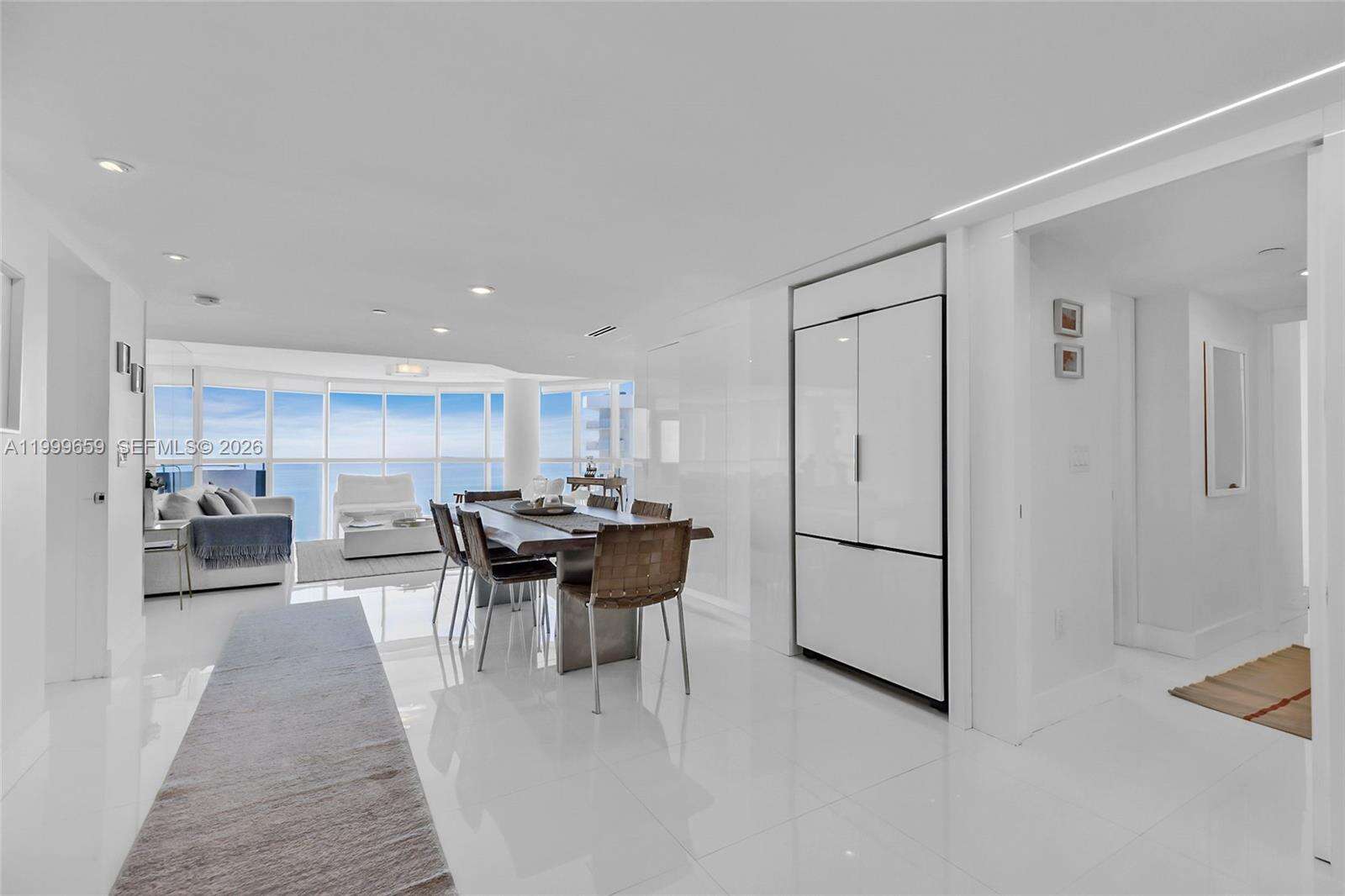 La Gorce Palace at 6301 Collins Ave, Miami Beach, FL 33141 - For Rent photo 2