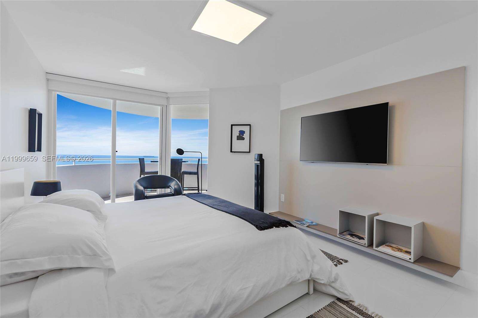 La Gorce Palace at 6301 Collins Ave, Miami Beach, FL 33141 - For Rent photo 21