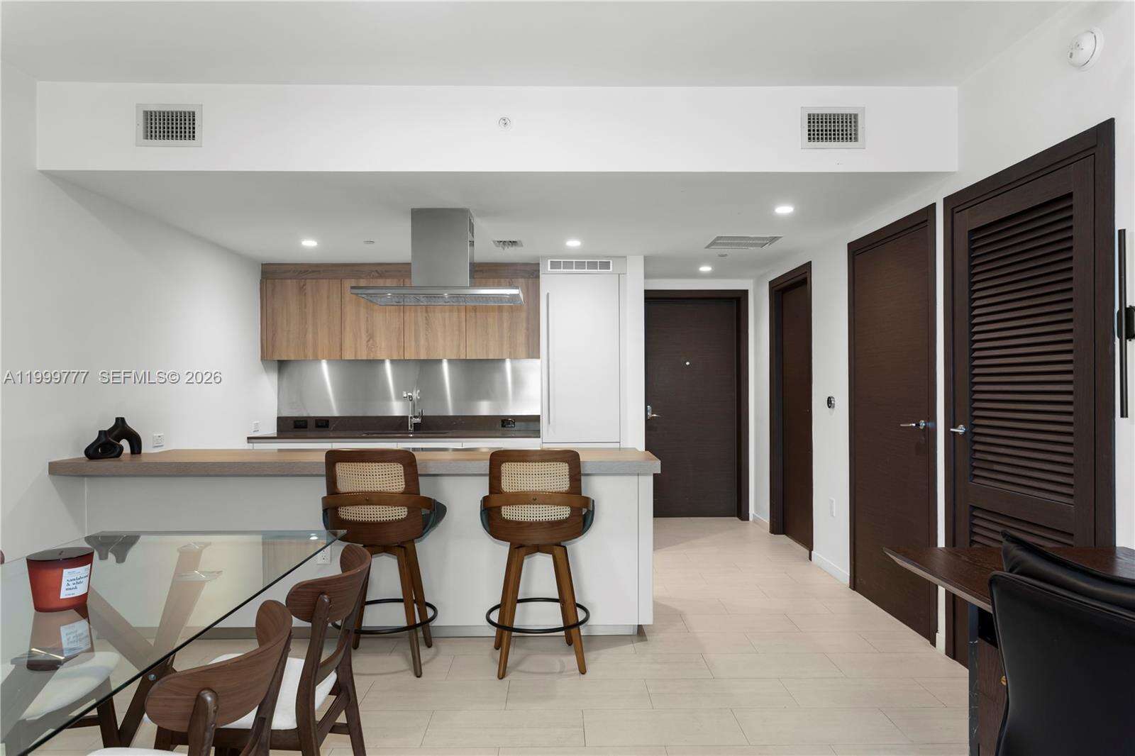 Brickell Flatiron at 1000 Brickell Plz, Miami, FL 33131 - For Rent photo 22