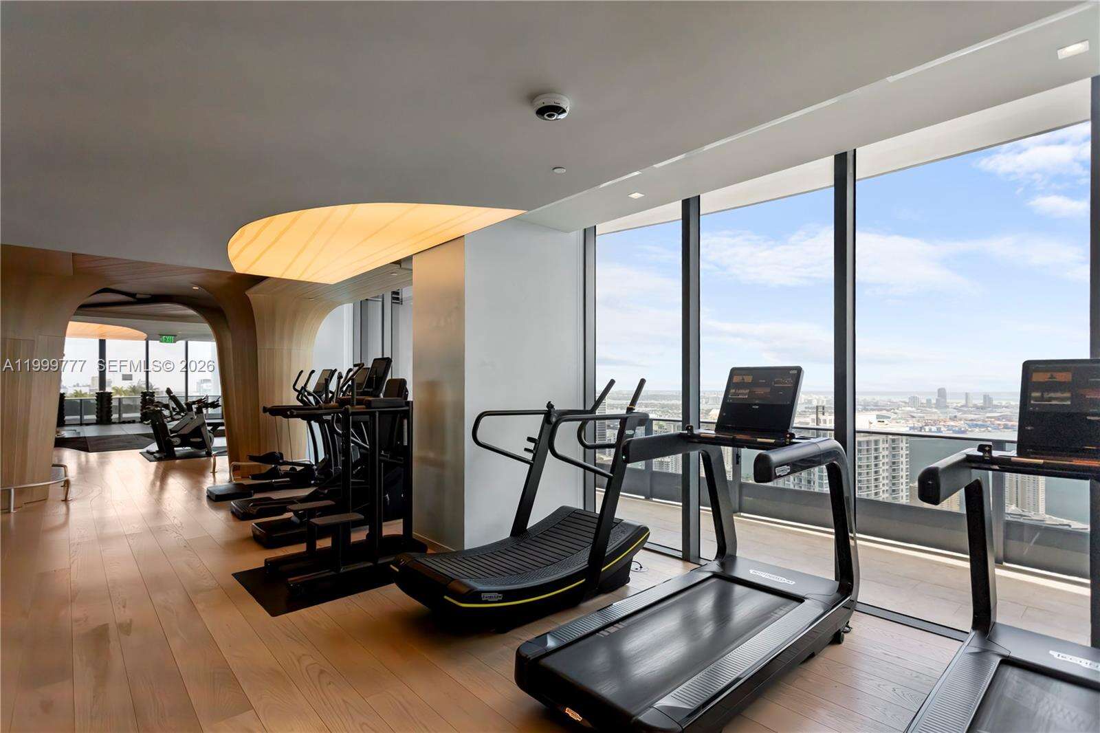 Brickell Flatiron at 1000 Brickell Plz, Miami, FL 33131 - For Rent photo 38