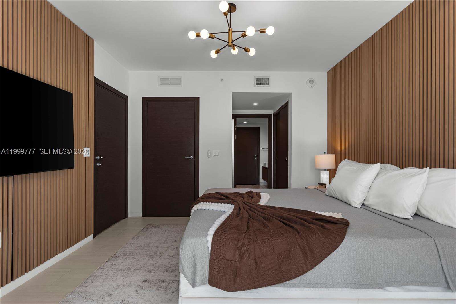 Brickell Flatiron at 1000 Brickell Plz, Miami, FL 33131 - For Rent photo 9