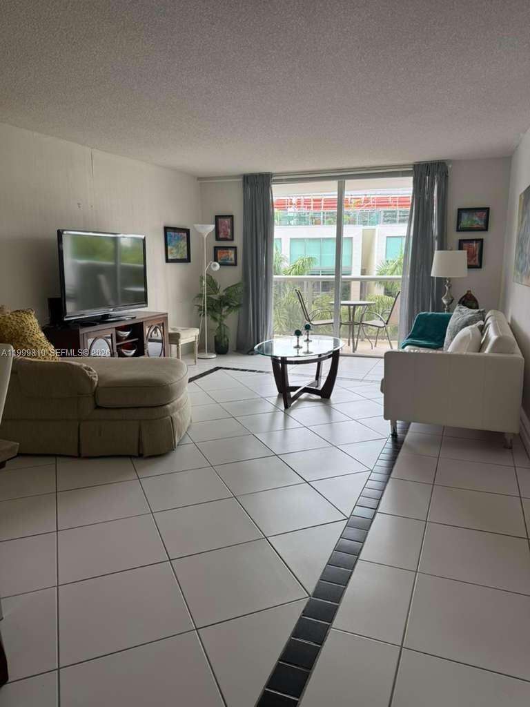 Maison Grande at Miami Beach, FL 33140 - For Rent photo 2