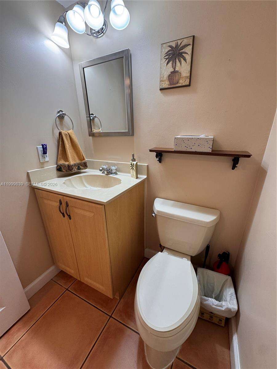 Sea Air Towers at 3725 Ocean Dr, Hollywood, FL 33019 - For Rent photo 7