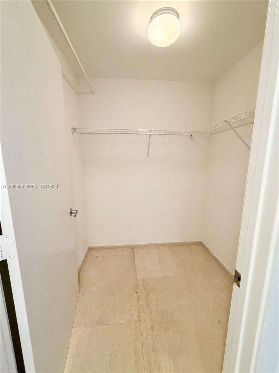 1060 Brickell at 1050 Brickell Ave, Miami, FL 33131 - For Rent photo 21