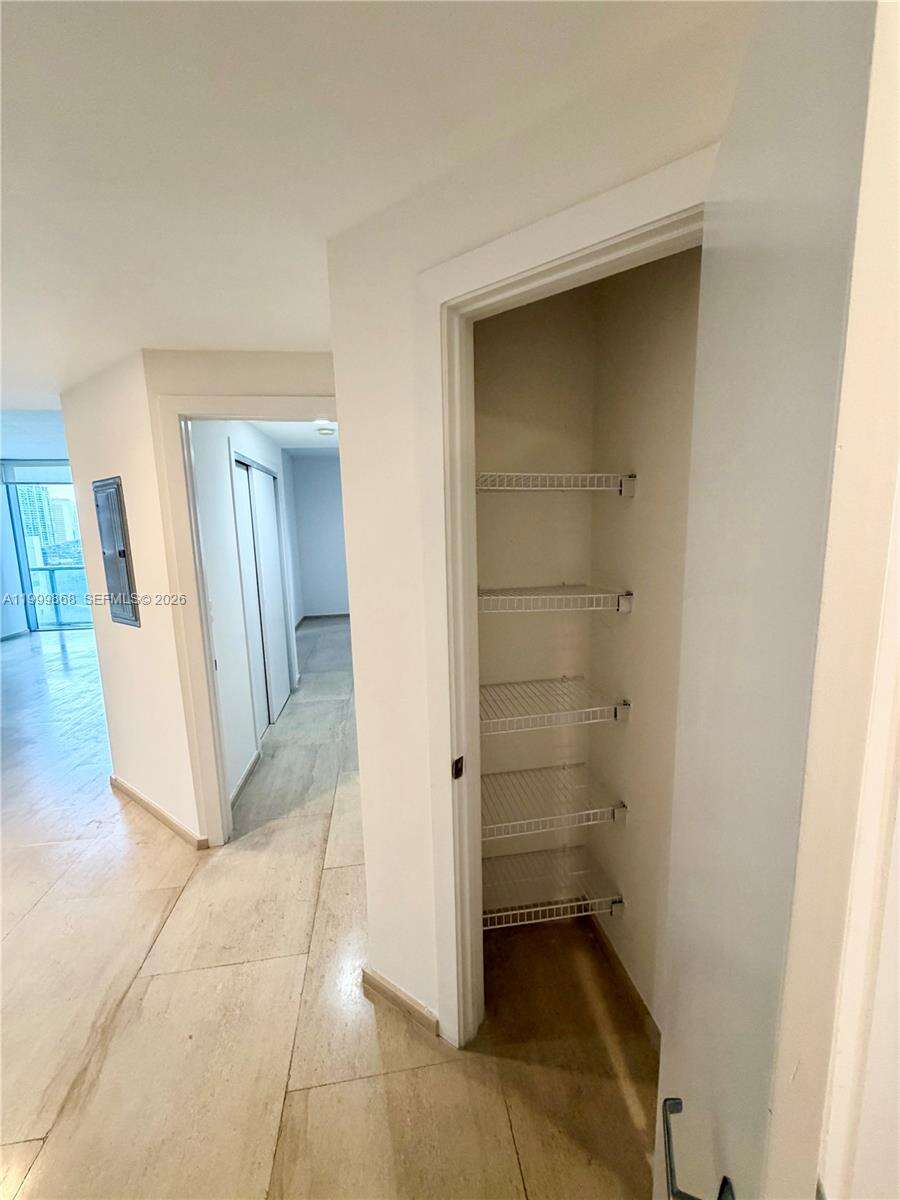 1060 Brickell at 1050 Brickell Ave, Miami, FL 33131 - For Rent photo 5