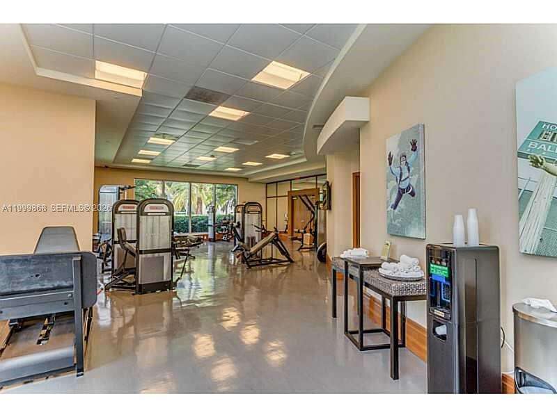 1060 Brickell at 1050 Brickell Ave, Miami, FL 33131 - For Rent photo 42
