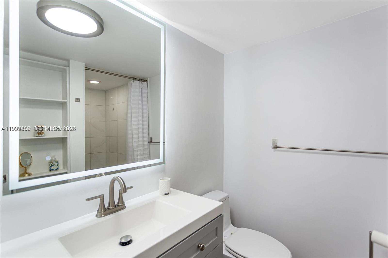 5600 Collins Ave, Miami Beach, FL 33140 - For Rent photo 13