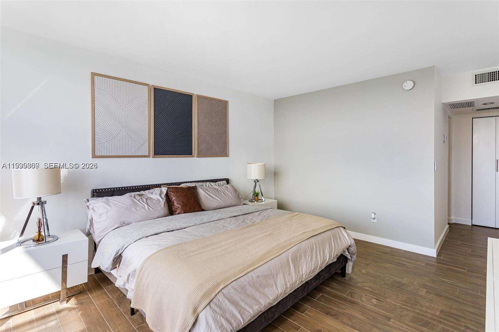 5600 Collins Ave, Miami Beach, FL 33140 - For Rent photo 10