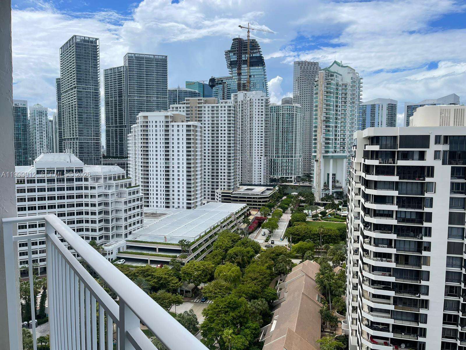 Isola at 770 Claughton Island Dr, Miami, FL 33131 - For Rent photo 2