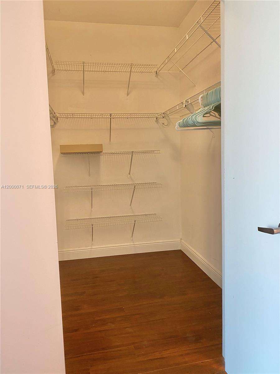 Blue at 601 36 St, Miami, FL 33137 - For Rent photo 9