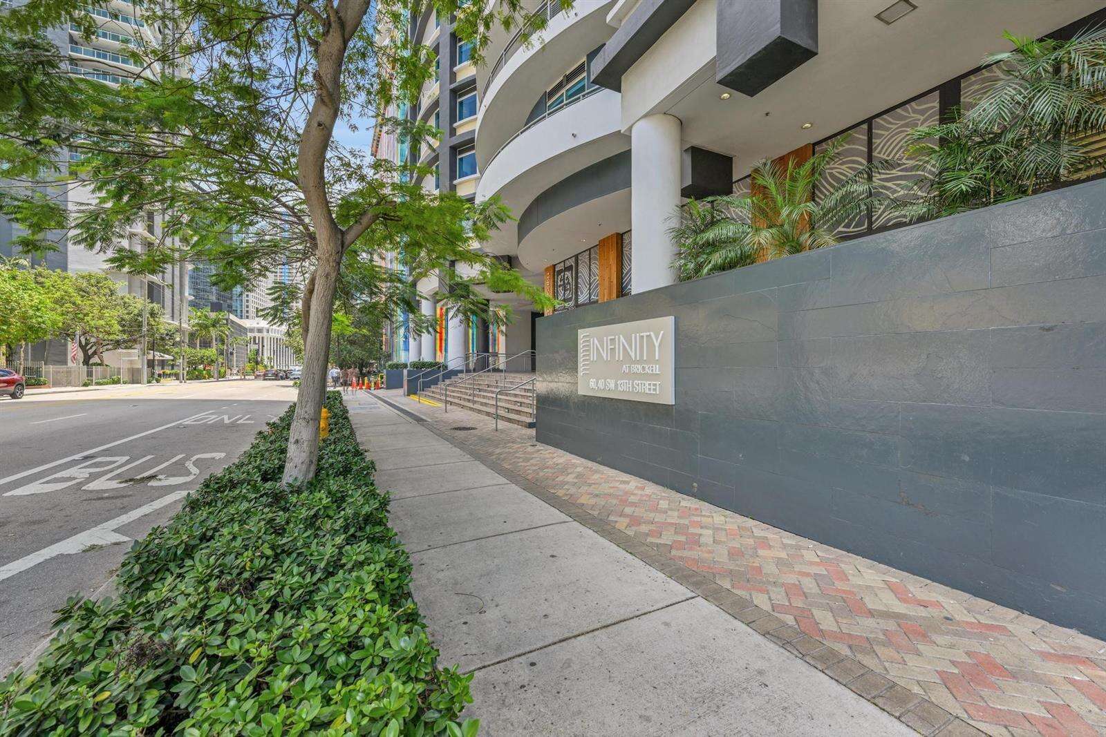 Infinity At Brickell at 60 13, Miami, FL 33130 - For Rent photo 3