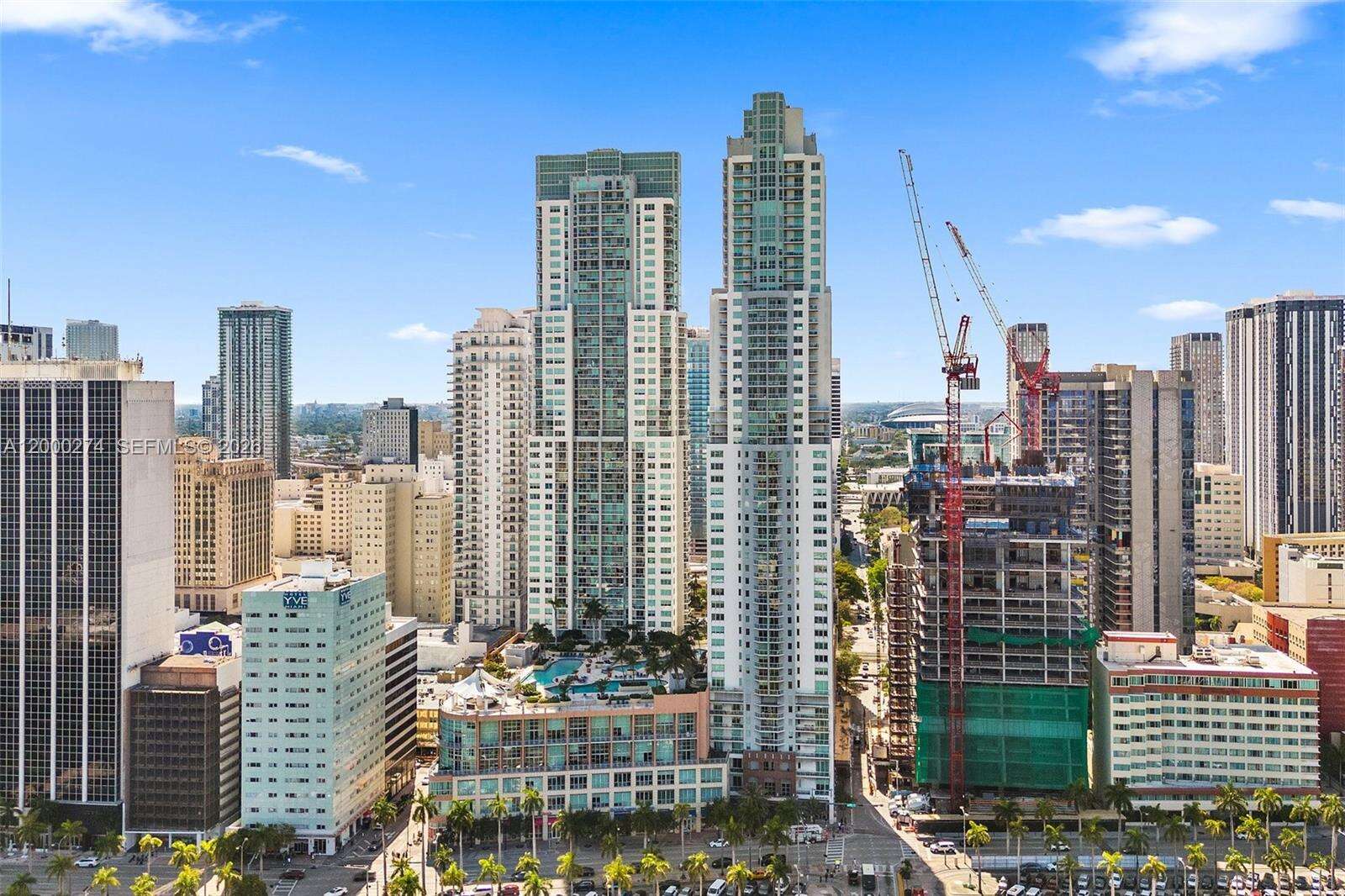 Vizcayne North at 244 Biscayne Blvd, Miami, FL 33132 - For Rent photo 3
