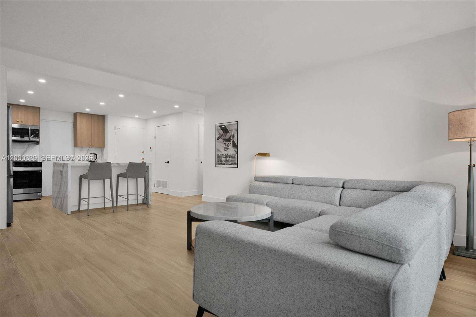 Alexander Towers at 3505 Ocean Dr, Hollywood, FL 33019 - For Rent photo 4