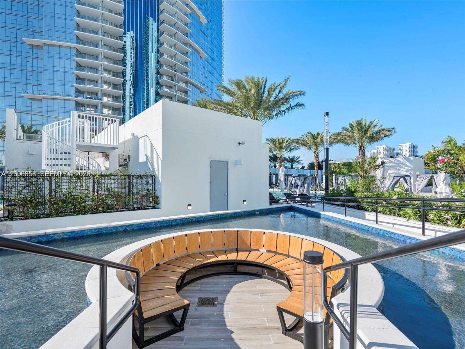 Paramount Miami Worldcenter at 851 1 Ave, Miami, FL 33132 - For Rent photo 15