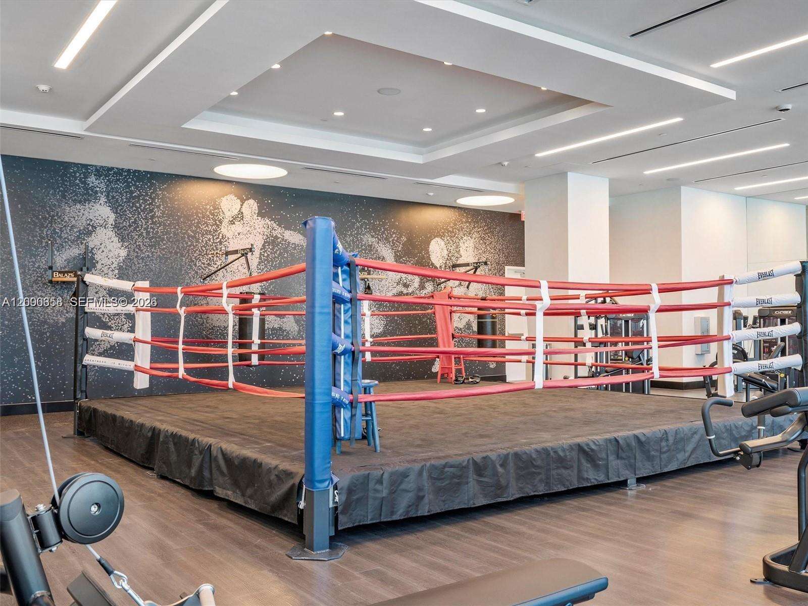 Paramount Miami Worldcenter at 851 1 Ave, Miami, FL 33132 - For Rent photo 21
