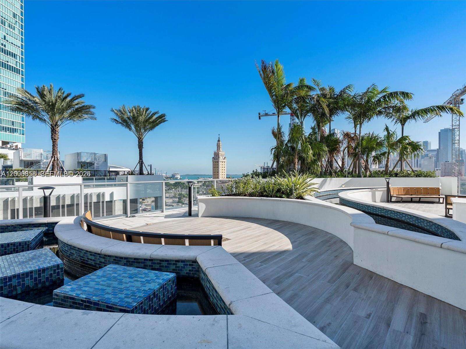 Paramount Miami Worldcenter at 851 1 Ave, Miami, FL 33132 - For Rent photo 29