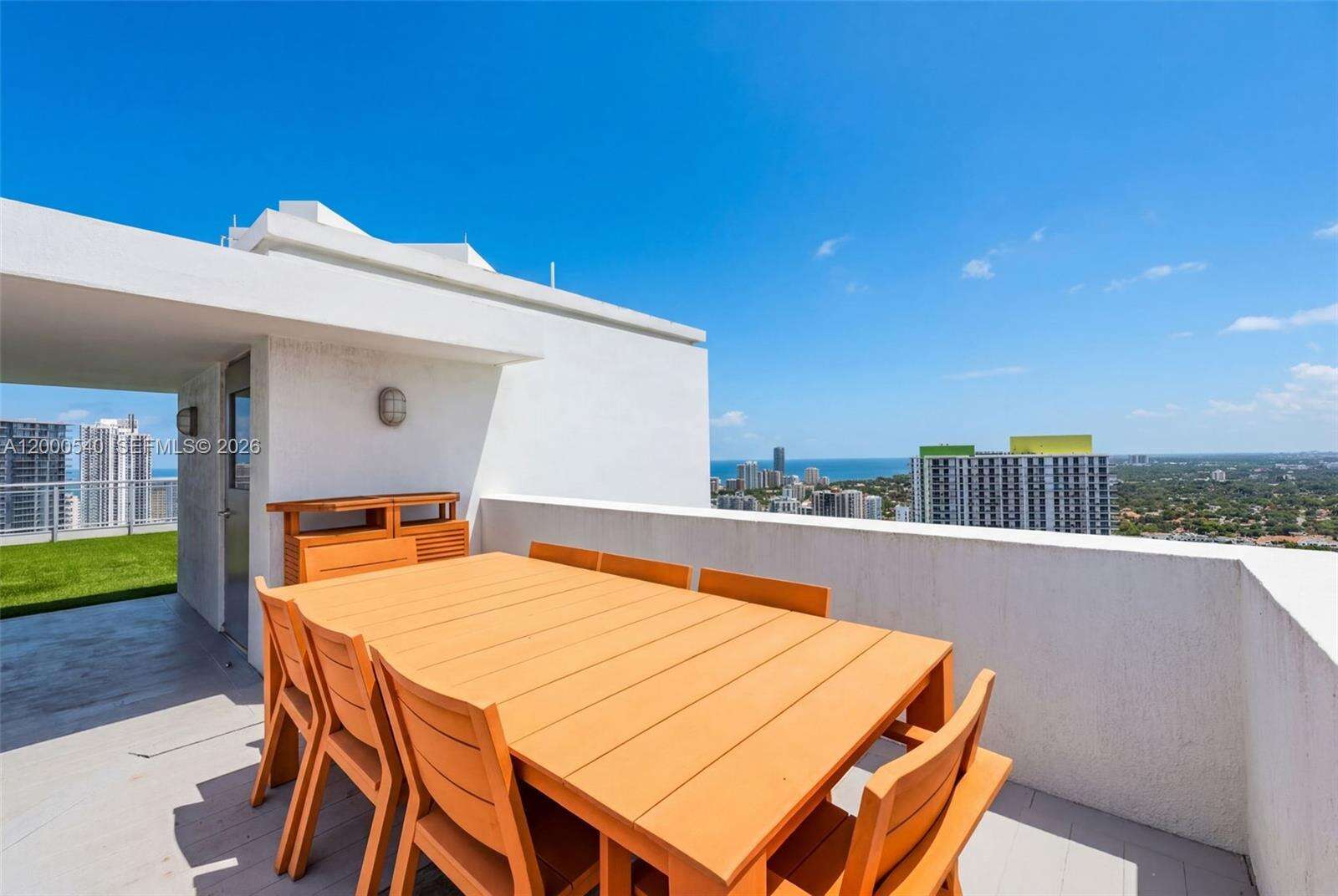 The Ivy at 90 3 St, Miami, FL 33130 - For Rent photo 9