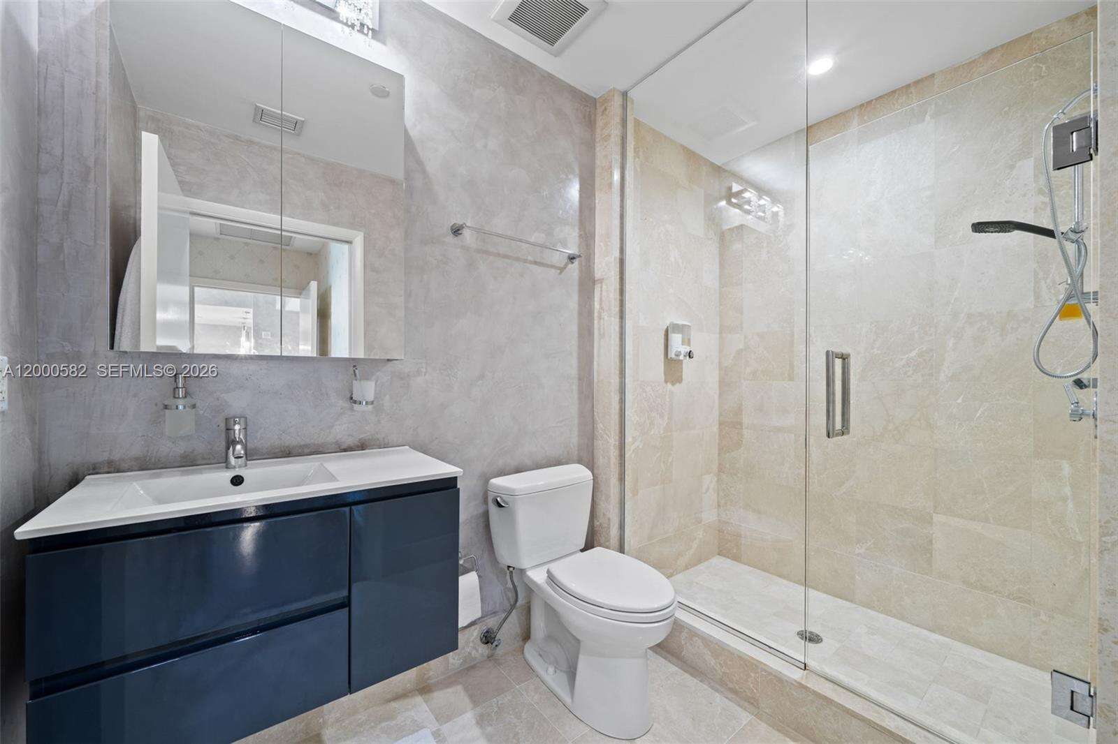 Jade Ocean at 17121 Collins Ave, Sunny Isles Beach, FL 33160 - For Rent photo 32
