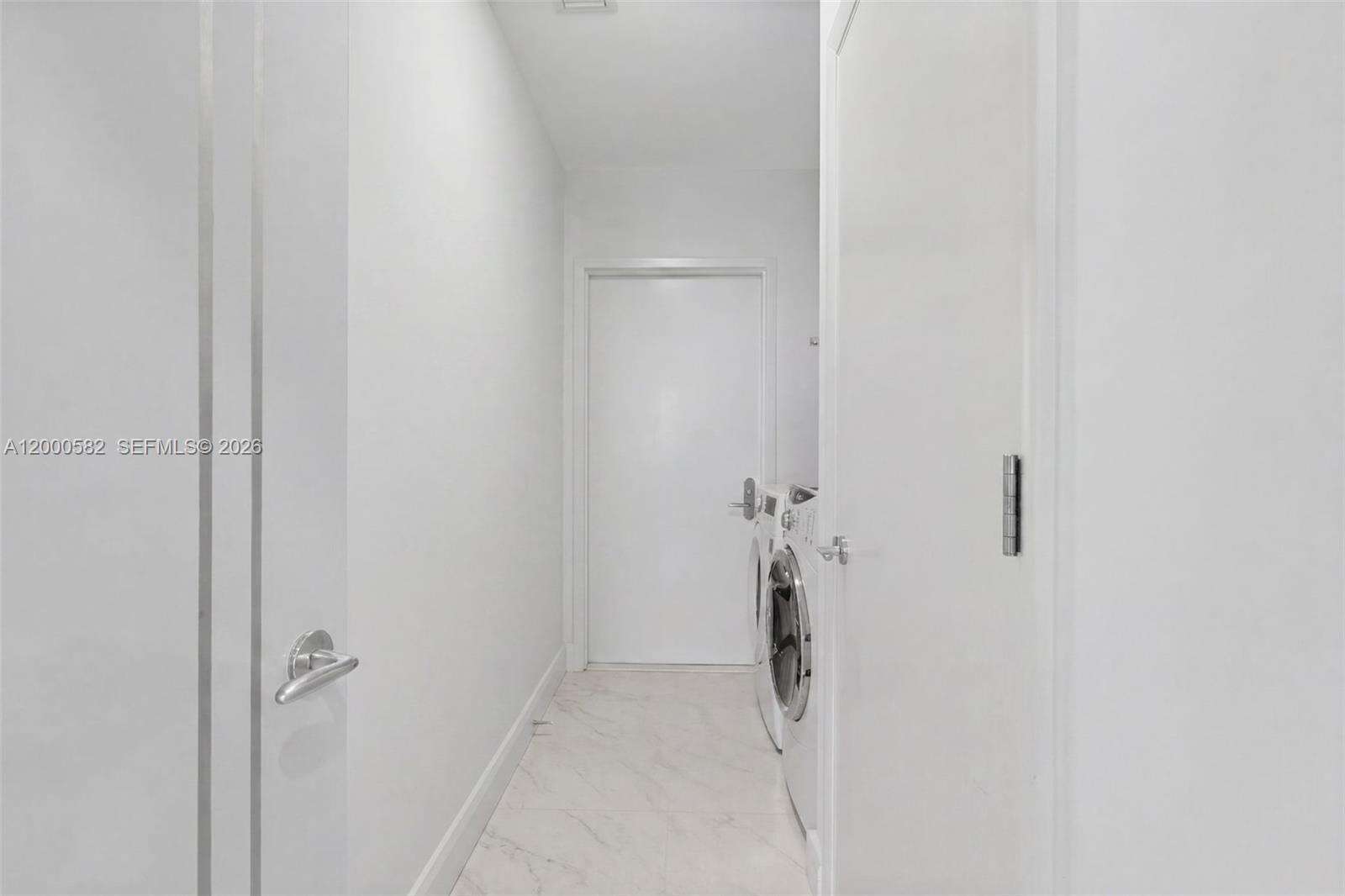 Jade Ocean at 17121 Collins Ave, Sunny Isles Beach, FL 33160 - For Rent photo 47