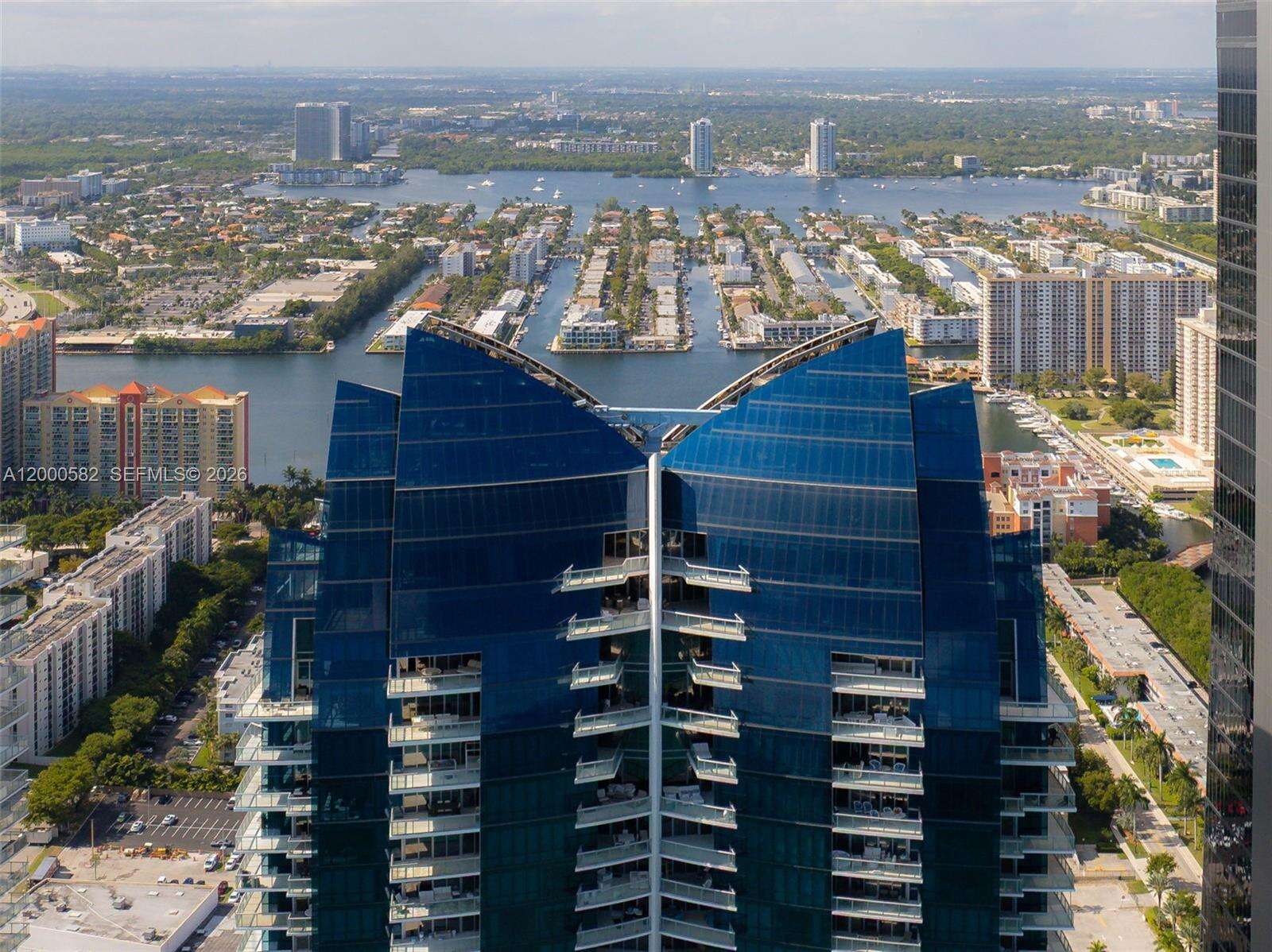 Jade Ocean at 17121 Collins Ave, Sunny Isles Beach, FL 33160 - For Rent photo 58