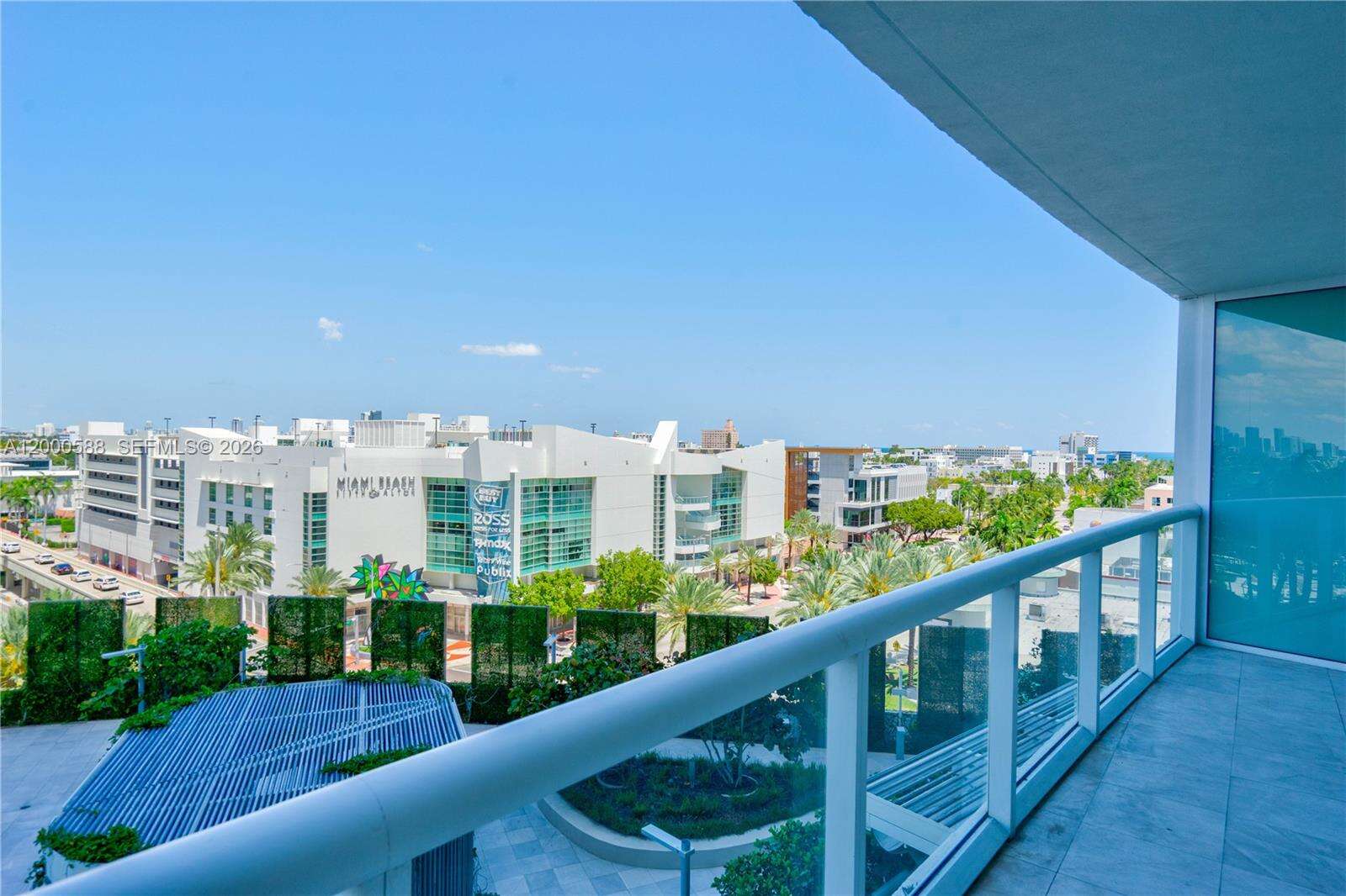 Icon at 450 Alton Rd, Miami Beach, FL 33139 - For Rent photo 2