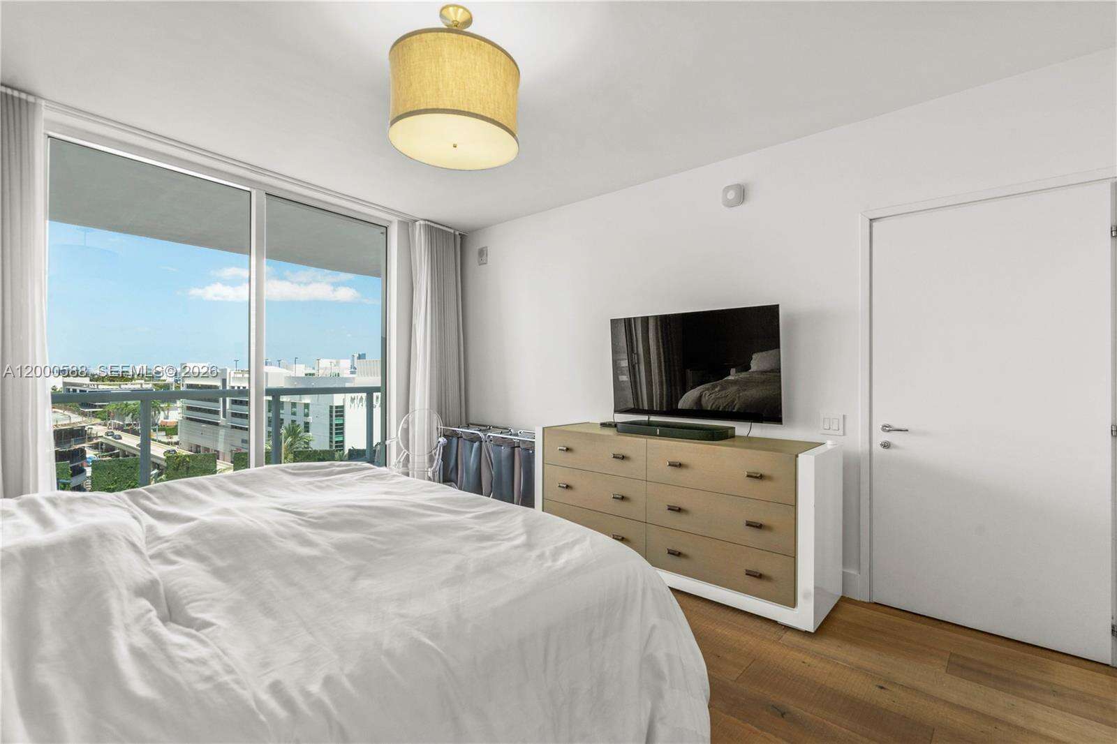 Icon at 450 Alton Rd, Miami Beach, FL 33139 - For Rent photo 17