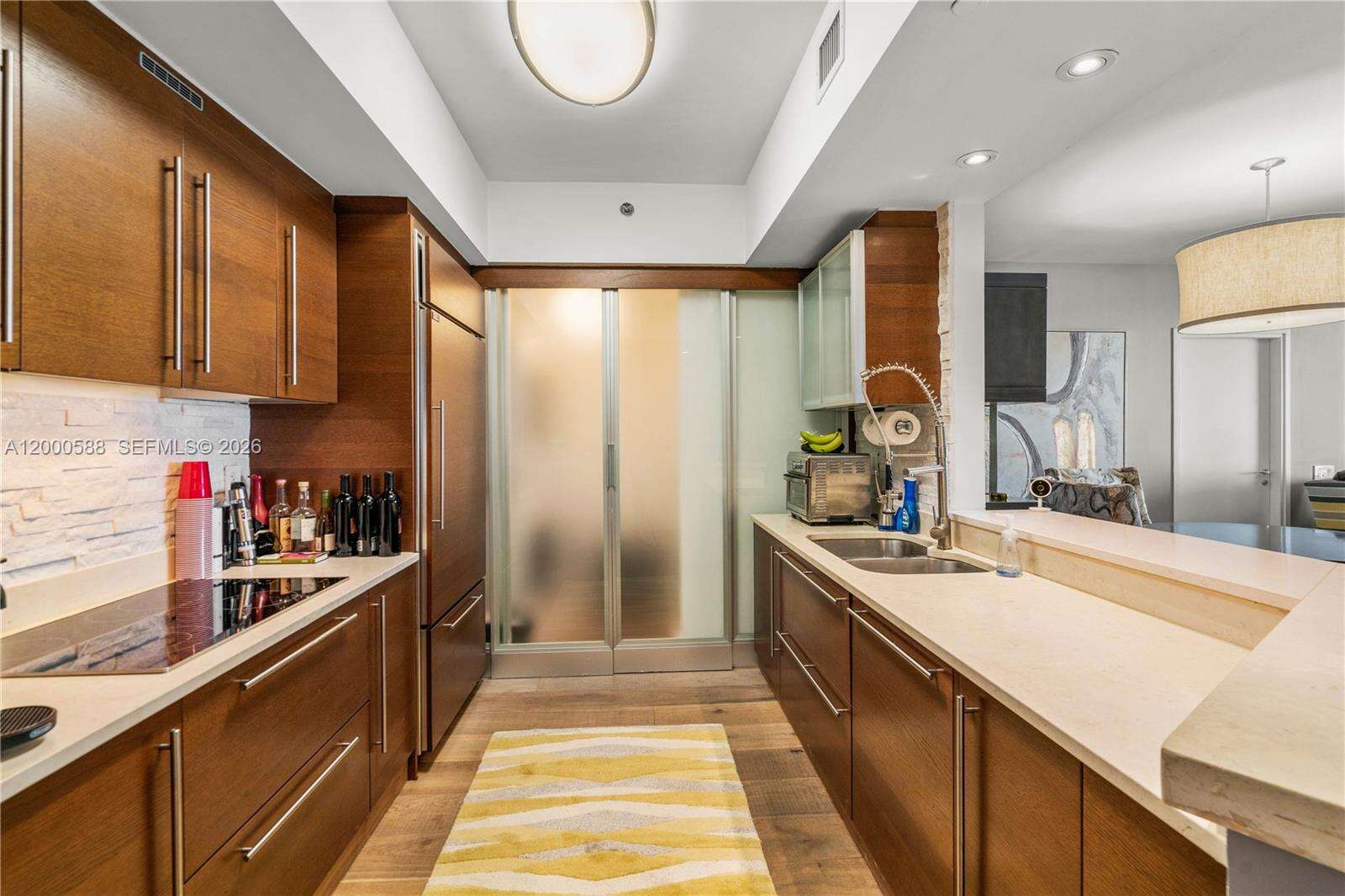 Icon at 450 Alton Rd, Miami Beach, FL 33139 - For Rent photo 7