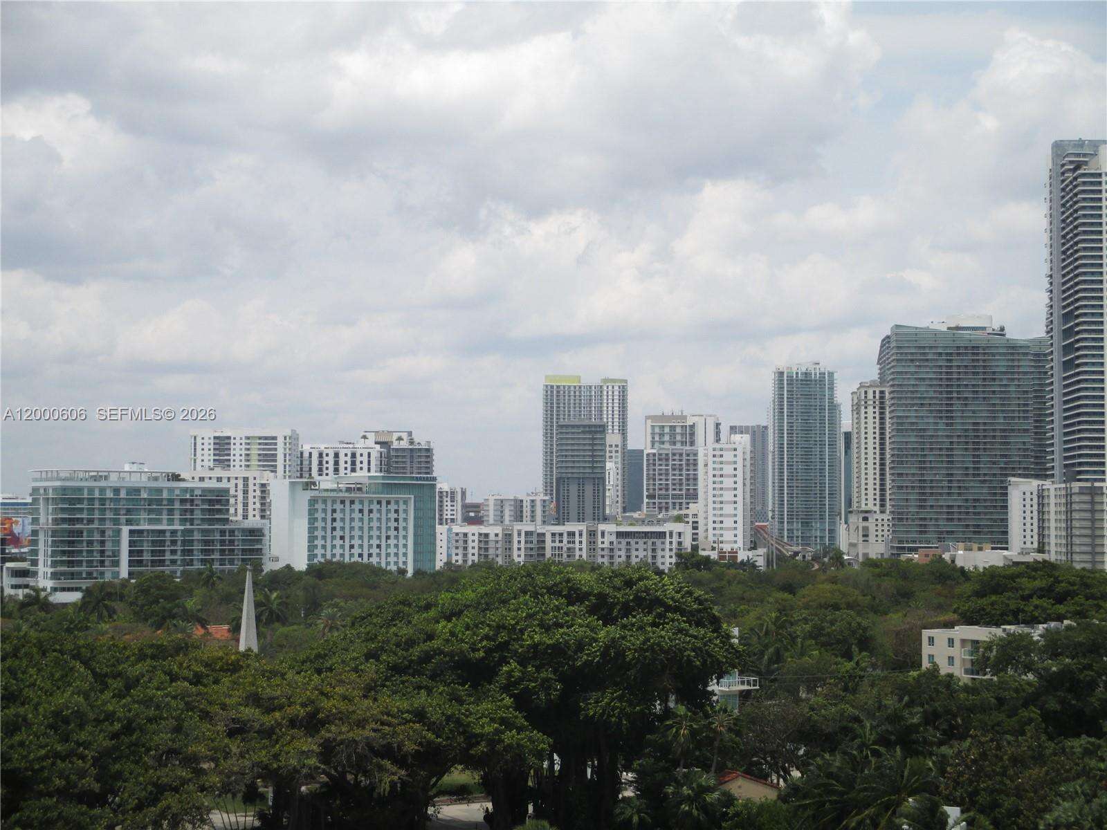 Brickell Place at 1865 Brickell Ave, Miami, FL 33129 - For Rent photo 9