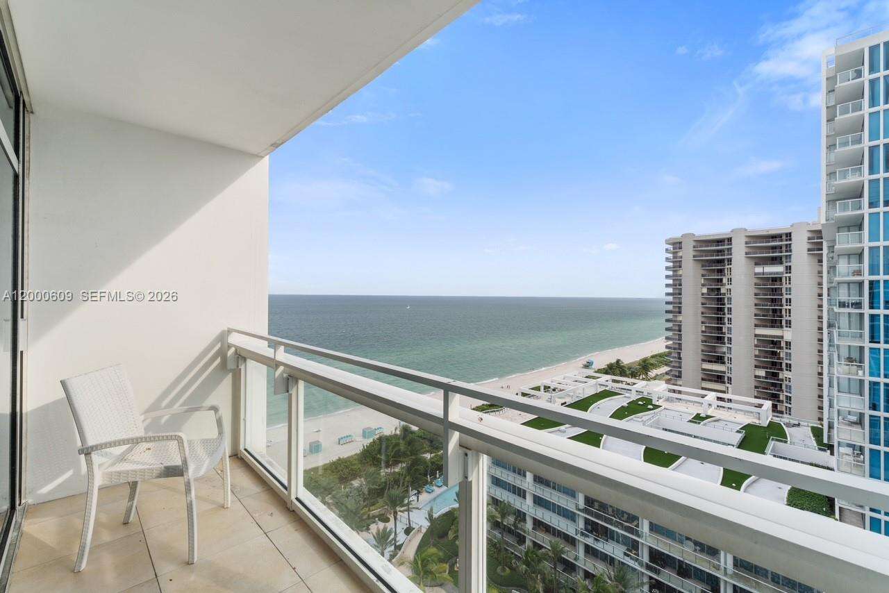 Central Carillon at 6801 Collins Ave, Miami Beach, FL 33141 - For Rent photo 11