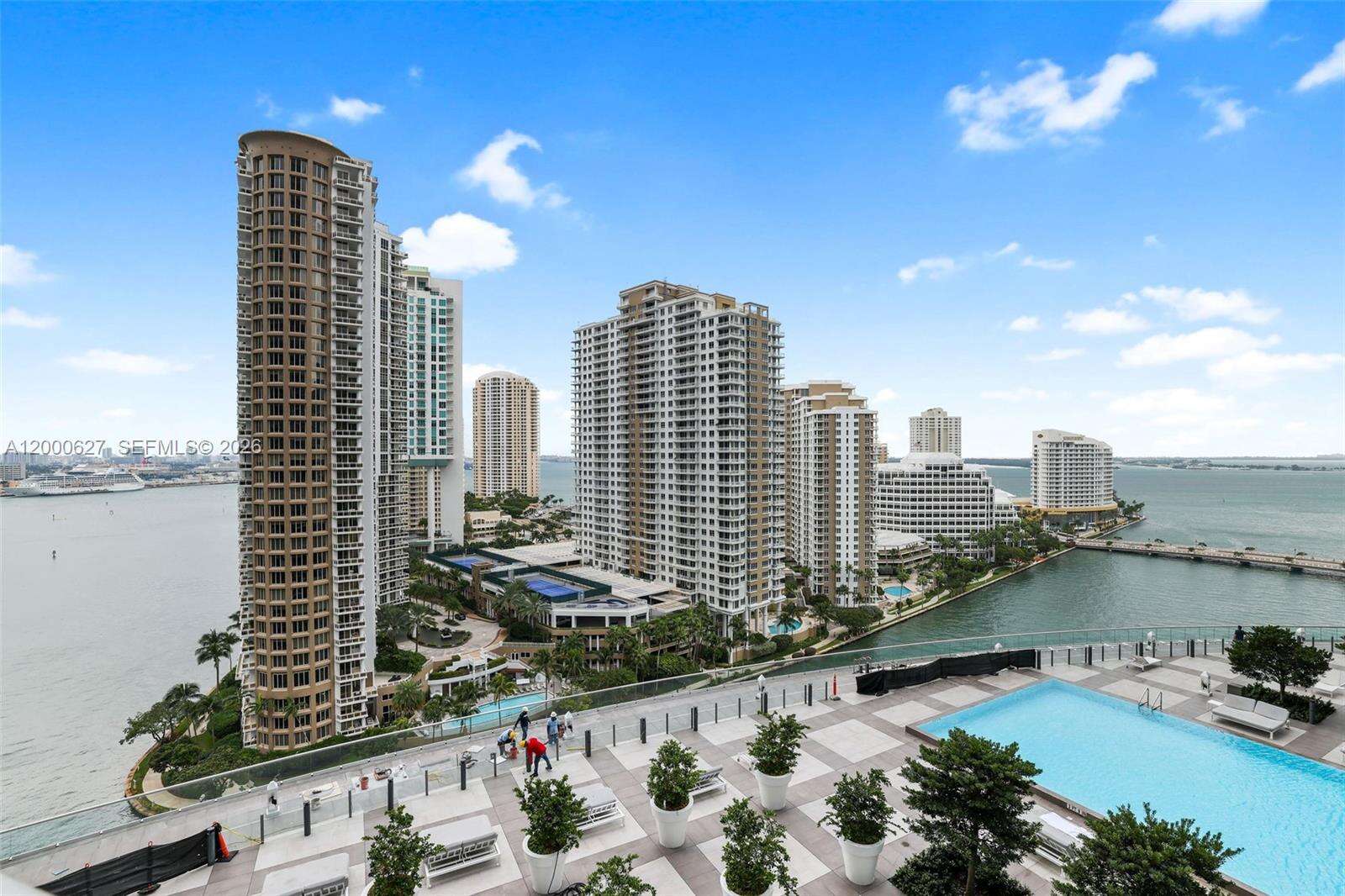 Icon Brickell 1 at 465 Brickell Ave, Miami, FL 33131 - For Rent photo 1