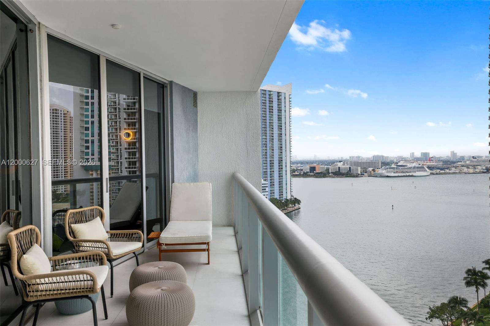 Icon Brickell 1 at 465 Brickell Ave, Miami, FL 33131 - For Rent photo 11