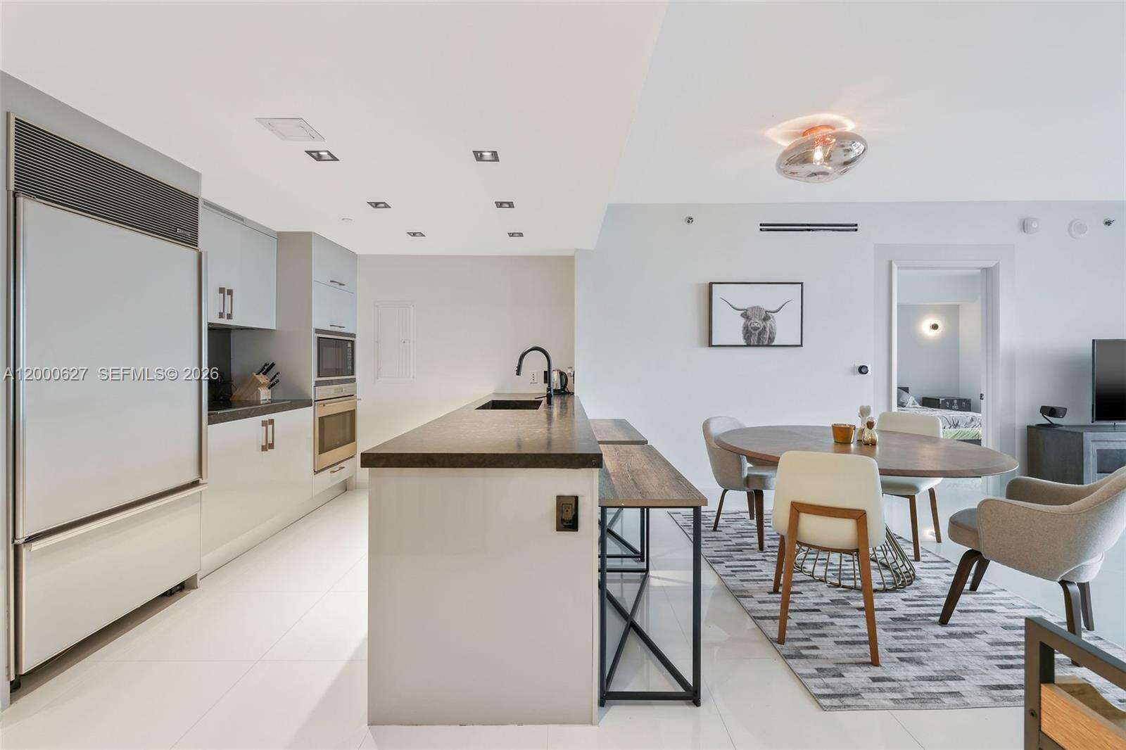 Icon Brickell 1 at 465 Brickell Ave, Miami, FL 33131 - For Rent photo 3