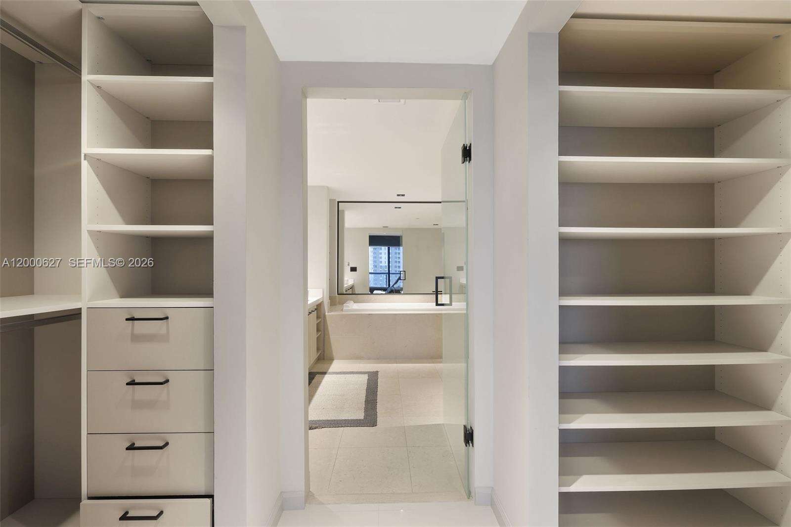 Icon Brickell 1 at 465 Brickell Ave, Miami, FL 33131 - For Rent photo 31