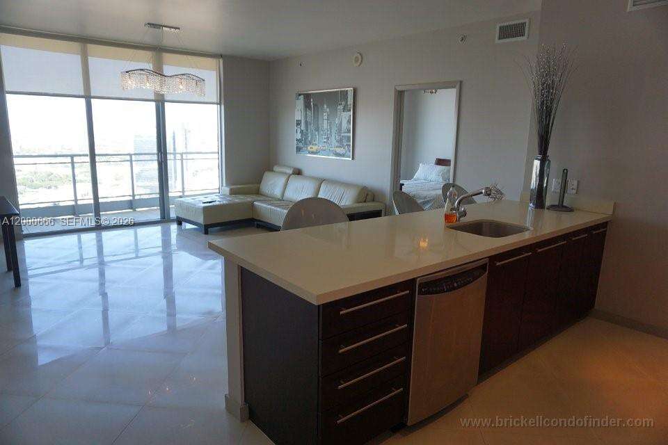 The Ivy at 90 3 St, Miami, FL 33130 - For Rent photo 11