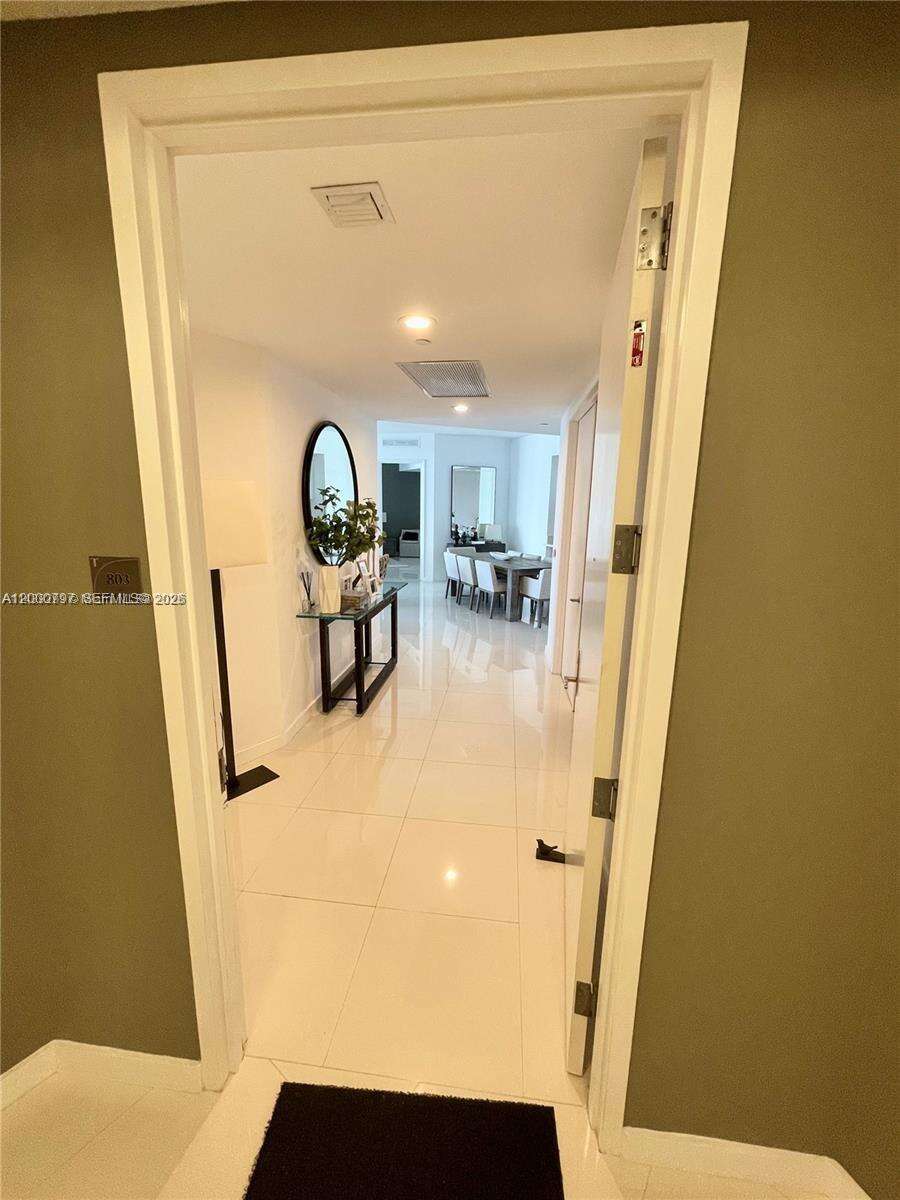 Trump Tower 3 at 15811 Collins Ave, Sunny Isles Beach, FL 33160 - For Rent photo 3
